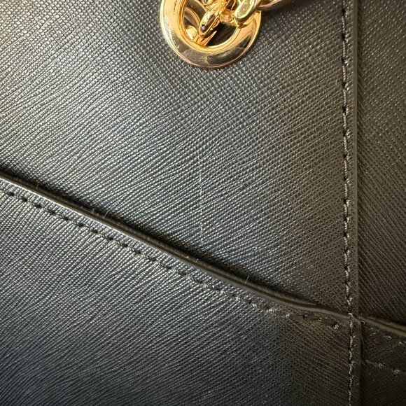 Michael Kors Jet Set Travel Shoulder Chain Strap Tote - Picture 6 of 6